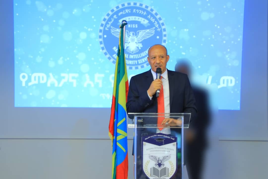 ሁለት ምርጫ ወይ ጠንክረሽ መስራት ወይ ቁጭ ብሎ ማማረር ግን አረፈደም 🤷🏻‍♂️💪🏾💪🏾 @Swea